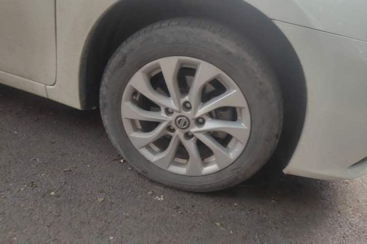 Used Nissan Sylphy 2022 Classic 1.6XL CVT Luxury Edition Right Front Wheel Hub