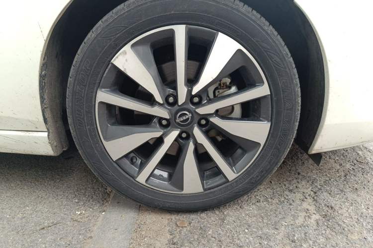Used Nissan Sylphy 2022 Electric-Drive e-POWER Super Connect PLUS Right Front Wheel Hub