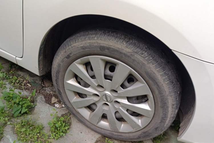 Used Nissan Sylphy 2022 Classic 1.6XE CVT Comfort Edition Right Front Wheel Hub