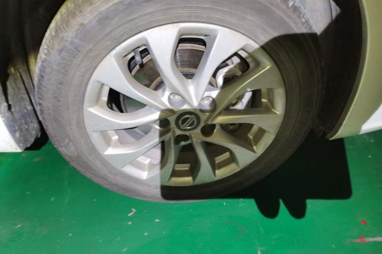 Used Nissan Sylphy 2022 Classic 1.6XL CVT Luxury Edition Right Front Wheel Hub