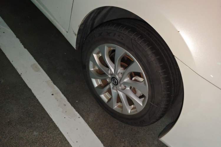 Used Nissan Sylphy 2022 Classic 1.6XE CVT Comfort Edition Right Front Wheel Hub