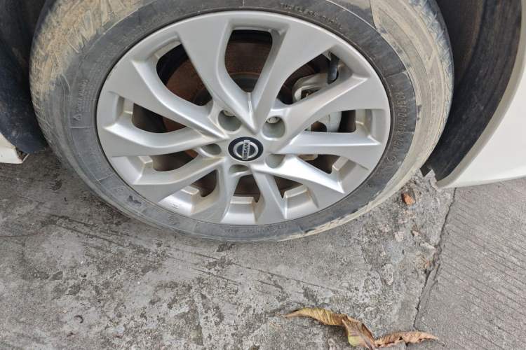 Used Nissan Sylphy 2022 Classic 1.6XL CVT Luxury Edition Right Front Wheel Hub