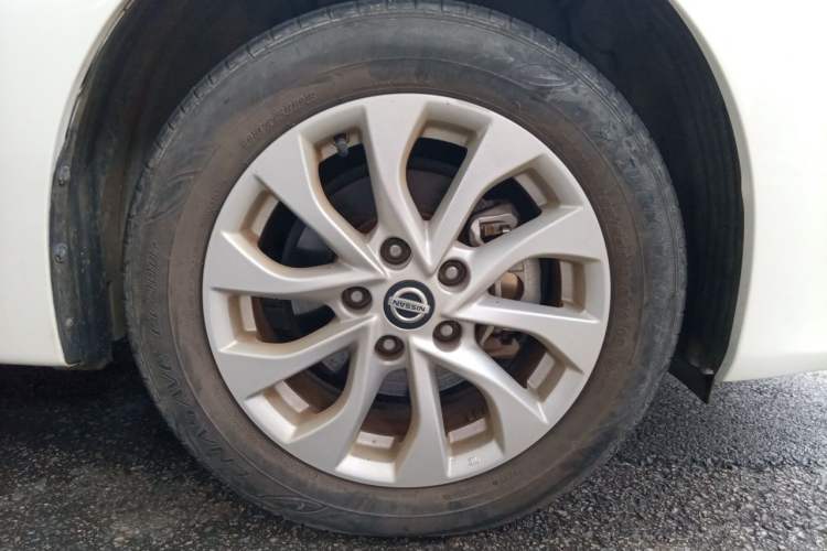 Used Nissan Sylphy 2022 Classic 1.6XL CVT Luxury Edition Right Front Wheel Hub