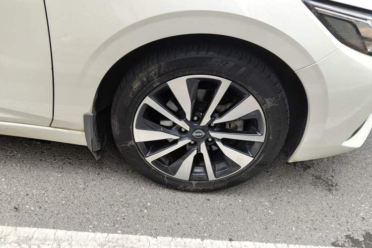 Used Nissan Sylphy 2022 Electric-Drive e-POWER Ultra-Luxury Version Right Front Wheel Hub