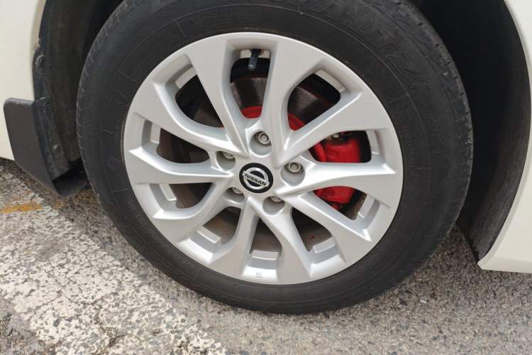 Used Nissan Sylphy 2022 Classic 1.6XE CVT Comfort Edition Right Front Wheel Hub