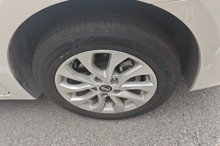 Used Nissan Sylphy 2022 Classic 1.6XL CVT Luxury Edition Right Front Wheel Hub