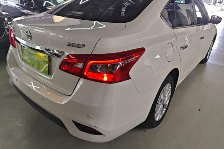 Used Nissan Sylphy 2022 Classic 1.6XE CVT Comfort Edition Right Rear Taillight