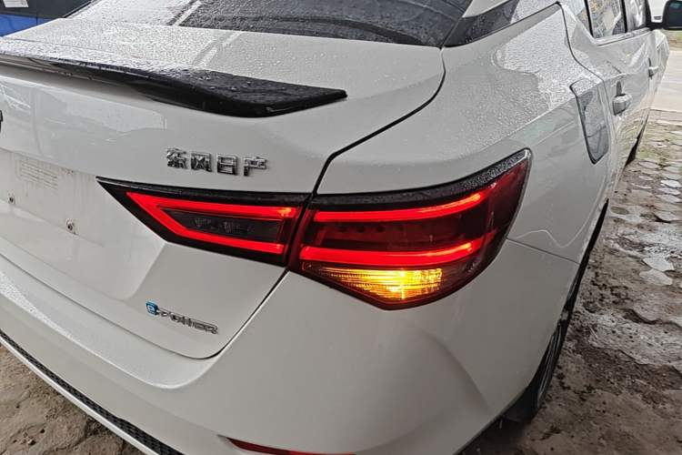 Used Nissan Sylphy 2022 Electric-Drive e-POWER Super Connect PLUS Right Rear Taillight