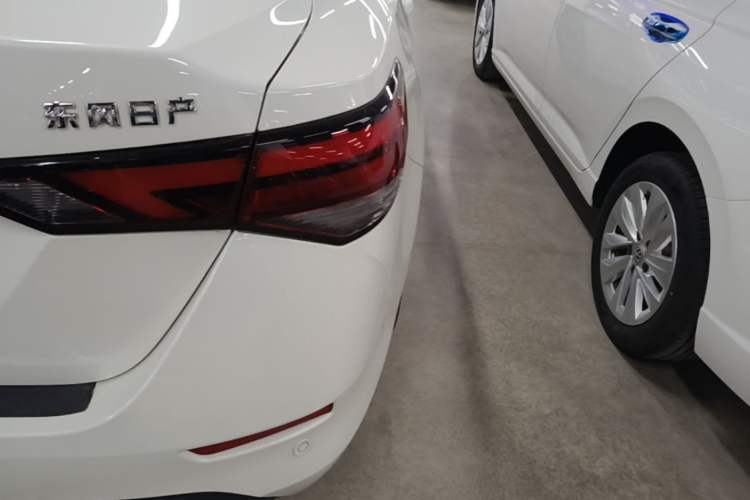 Used Nissan Sylphy 2022 1.6L XL CVT Smart Enjoyment Version Right Rear Taillight