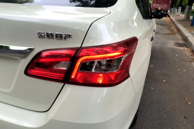 Used Nissan Sylphy 2022 Classic 1.6XE CVT Comfort Edition Right Rear Taillight