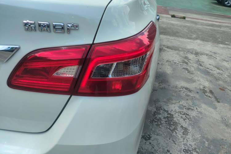 Used Nissan Sylphy 2022 Classic 1.6XE CVT Comfort Edition Right Rear Taillight