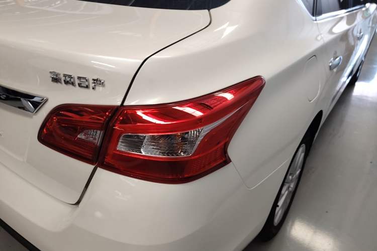 Used Nissan Sylphy 2022 Classic 1.6XE CVT Comfort Edition Right Rear Taillight