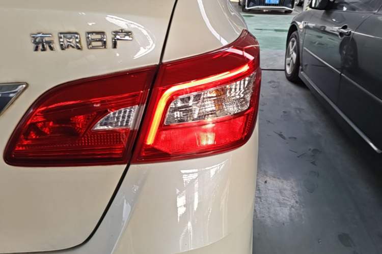 Used Nissan Sylphy 2022 Classic 1.6XE CVT Comfort Edition Right Rear Taillight