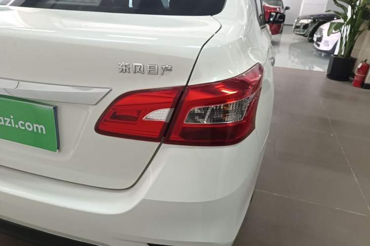 Used Nissan Sylphy 2022 Classic 1.6XE CVT Comfort Edition Right Rear Taillight