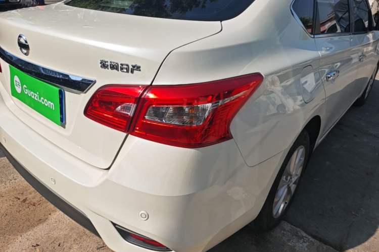 Used Nissan Sylphy 2022 Classic 1.6XL CVT Luxury Edition Right Rear Taillight