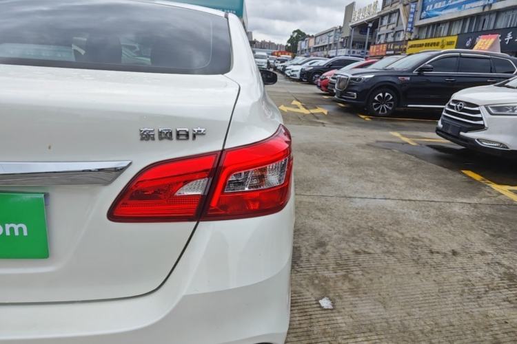 Used Nissan Sylphy 2022 Classic 1.6XE CVT Comfort Edition Right Rear Taillight