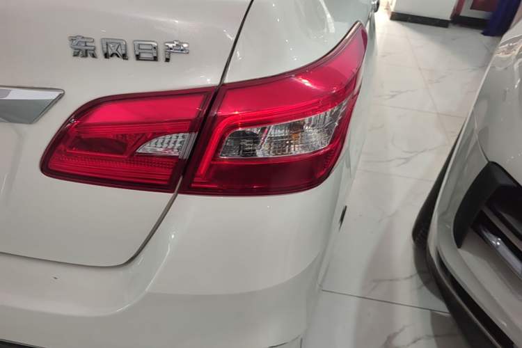 Used Nissan Sylphy 2022 Classic 1.6XL CVT Luxury Edition Right Rear Taillight