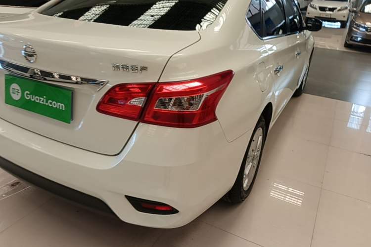 Used Nissan Sylphy 2022 Classic 1.6XL CVT Luxury Edition Right Rear Taillight