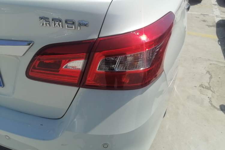 Used Nissan Sylphy 2022 Classic 1.6XL CVT Luxury Edition Right Rear Taillight