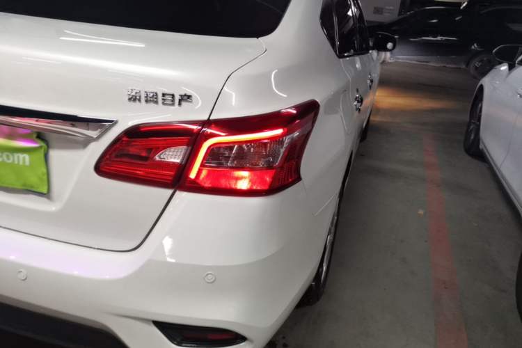 Used Nissan Sylphy 2022 Classic 1.6XL CVT Luxury Edition Right Rear Taillight