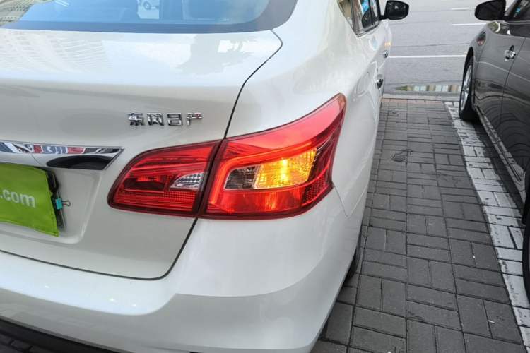Used Nissan Sylphy 2022 Classic 1.6XE Manual Comfort Edition Right Rear Taillight