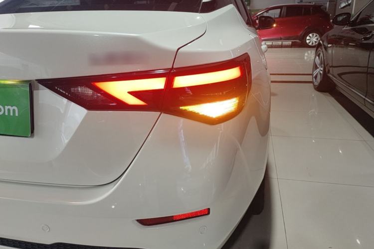 Used Nissan Sylphy 2022 1.6L XL CVT Enjoyment Edition Right Rear Taillight