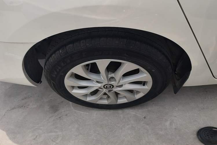 Used Nissan Sylphy 2022 Classic 1.6XL CVT Luxury Edition Right Rear Wheel Hub