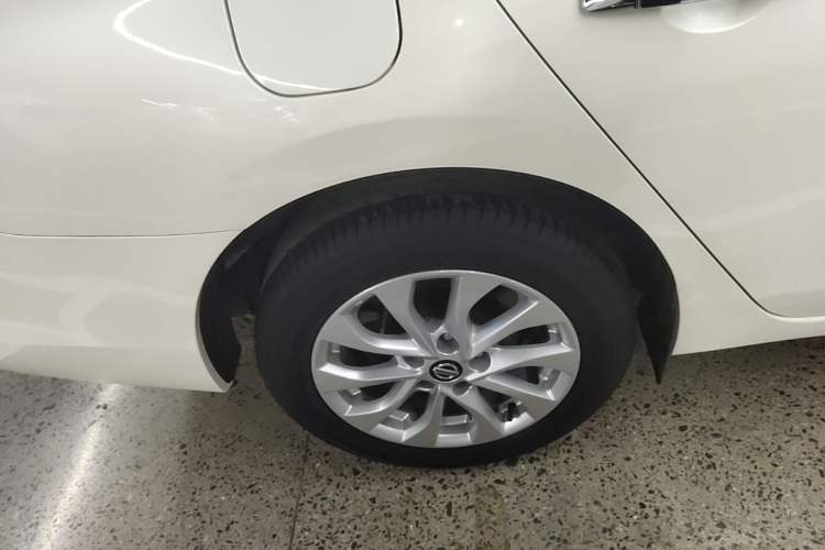 Used Nissan Sylphy 2022 Classic 1.6XE CVT Comfort Edition Right Rear Wheel Hub
