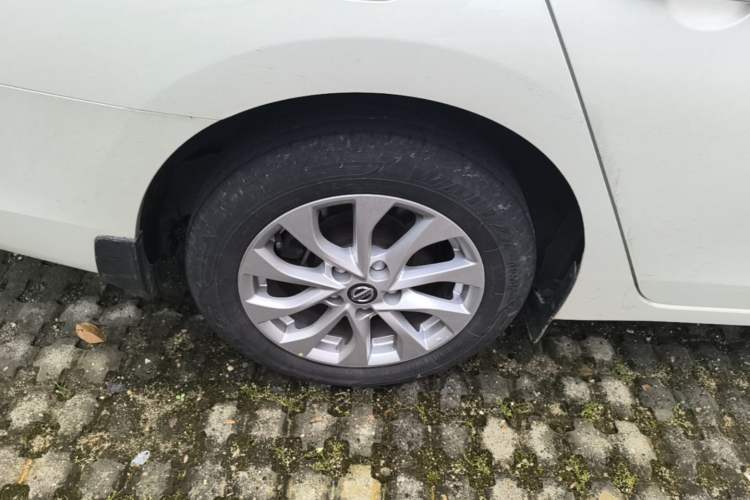 Used Nissan Sylphy 2022 Classic 1.6XE CVT Comfort Edition Right Rear Wheel Hub