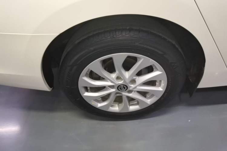 Used Nissan Sylphy 2022 Classic 1.6XE CVT Comfort Edition Right Rear Wheel Hub