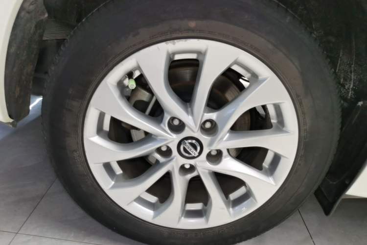 Used Nissan Sylphy 2022 Classic 1.6XL CVT Luxury Edition Right Rear Wheel Hub