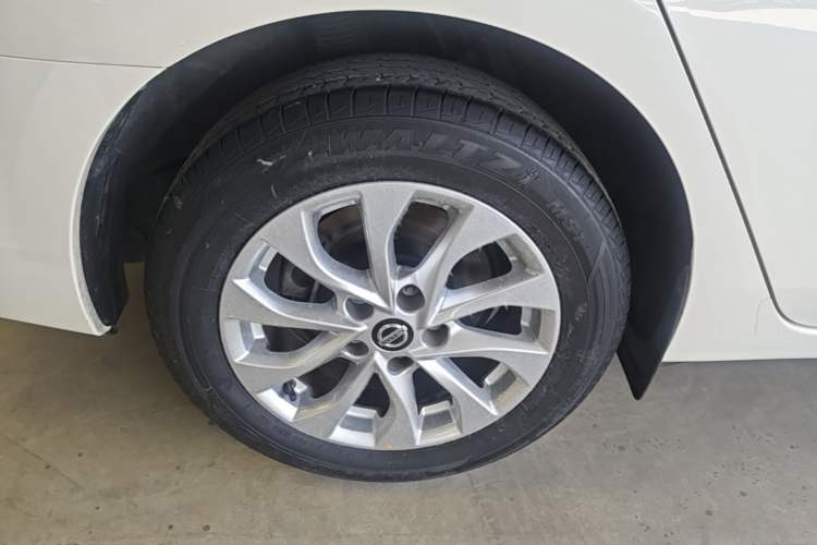 Used Nissan Sylphy 2022 Classic 1.6XL CVT Luxury Edition Right Rear Wheel Hub