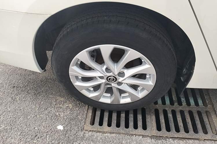 Used Nissan Sylphy 2022 Classic 1.6XE CVT Comfort Edition Right Rear Wheel Hub
