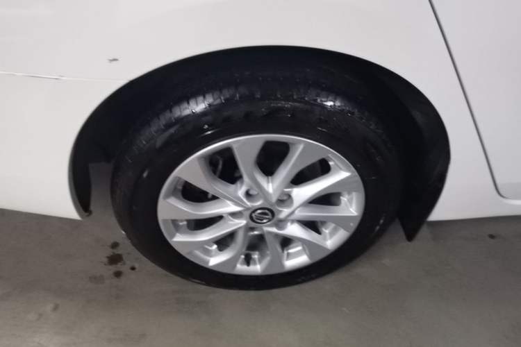 Used Nissan Sylphy 2022 Classic 1.6XL CVT Luxury Edition Right Rear Wheel Hub