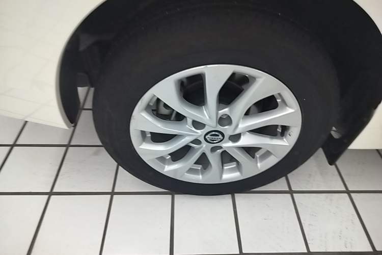 Used Nissan Sylphy 2022 Classic 1.6XE CVT Comfort Edition Right Rear Wheel Hub