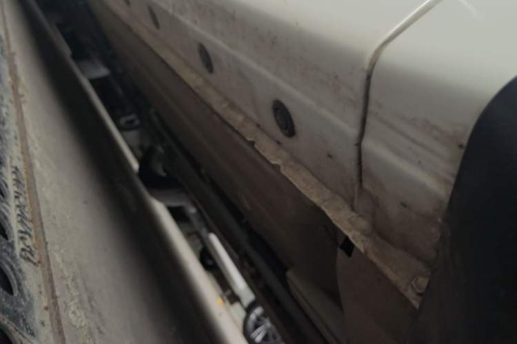 Used Nissan Sylphy 2022 Classic 1.6XE CVT Comfort Edition Right Side Sill