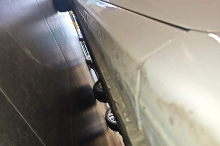 Used Nissan Sylphy 2022 Classic 1.6XL CVT Luxury Edition Right Side Sill
