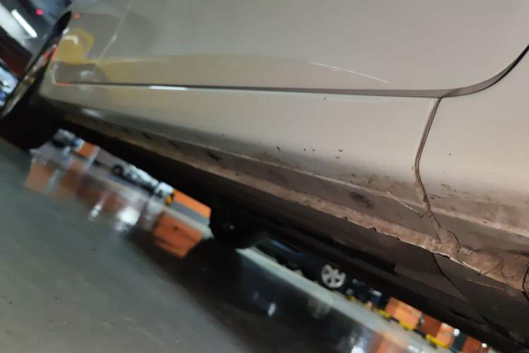 Used Nissan Sylphy 2022 Classic 1.6XL CVT Luxury Edition Right Side Sill