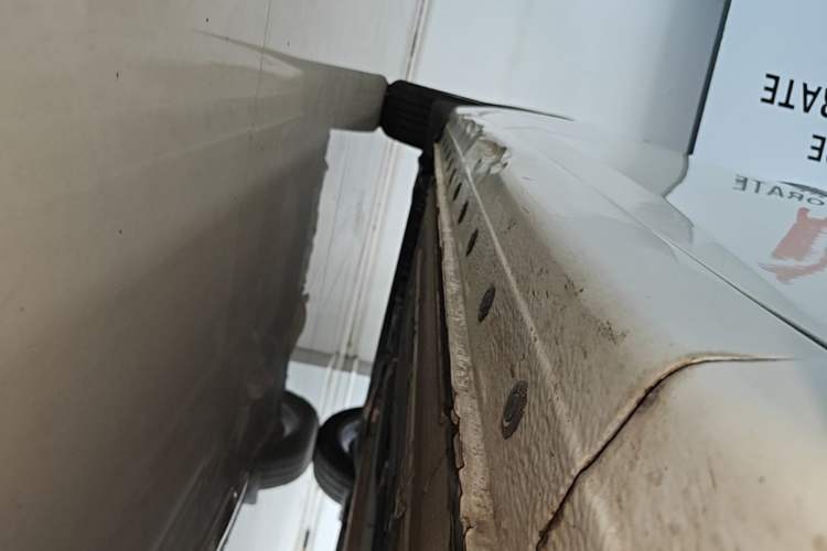 Used Nissan Sylphy 2022 Classic 1.6XL CVT Luxury Edition Right Side Sill