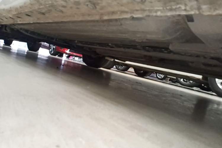 Used Nissan Sylphy 2022 Classic 1.6XE CVT Comfort Edition Right Side Sill