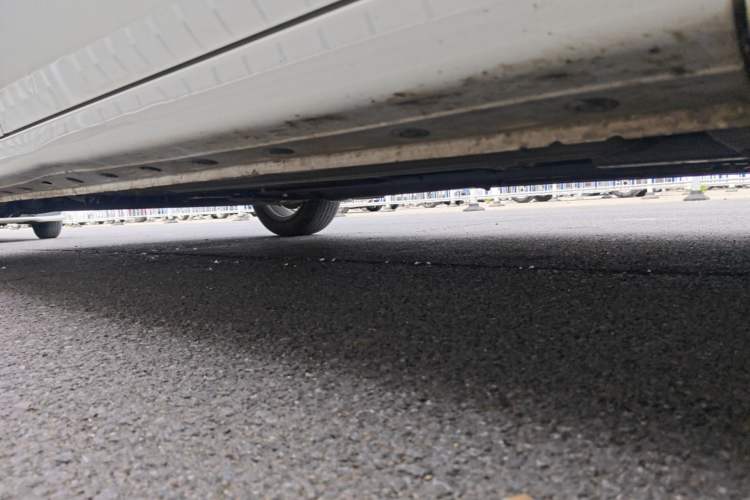 Used Nissan Sylphy 2022 Classic 1.6XL CVT Luxury Edition Right Side Sill
