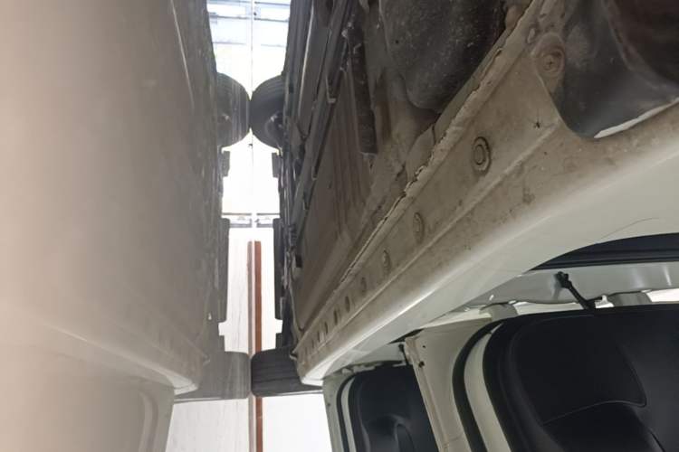Used Nissan Sylphy 2022 Classic 1.6XE CVT Comfort Edition Right Side Sill