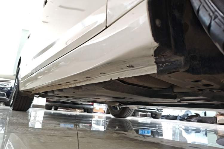 Used Nissan Sylphy 2022 1.6L XL CVT Enjoyment Edition Right Side Sill