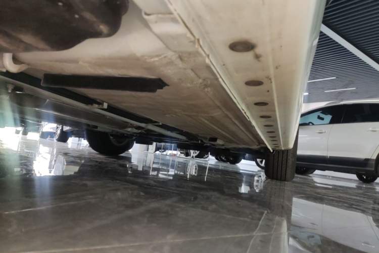 Used Nissan Sylphy 2022 Classic 1.6XE CVT Comfort Edition Right Side Sill