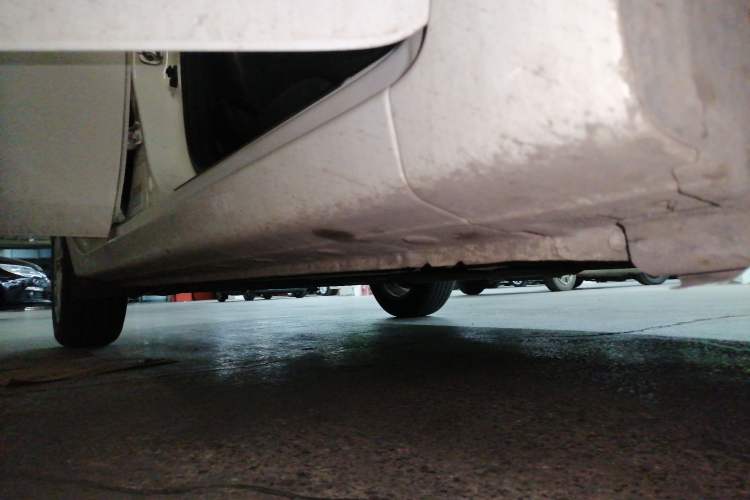Used Nissan Sylphy 2022 Classic 1.6XE CVT Comfort Edition Right Side Sill