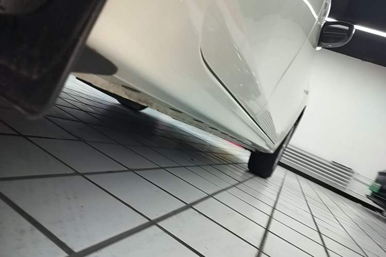 Used Nissan Sylphy 2022 Classic 1.6XE CVT Comfort Edition Right Side Sill