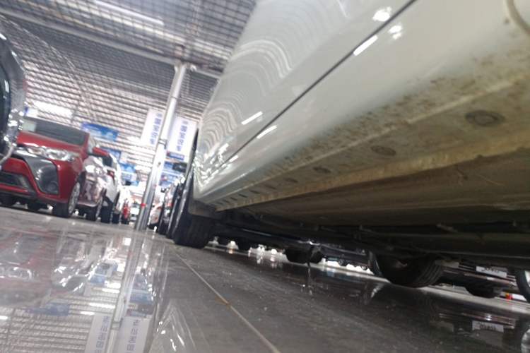 Used Nissan Sylphy 2022 Classic 1.6XE CVT Comfort Edition Right Side Sill