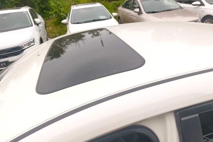 Used Nissan Sylphy 2022 1.6L XL CVT Enjoyment Edition Roof