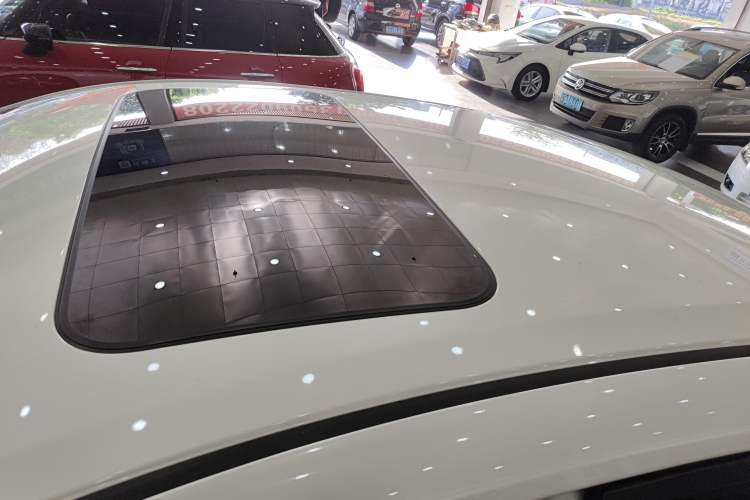 Used Nissan Sylphy 2022 1.6L XL CVT Enjoyment Edition Roof