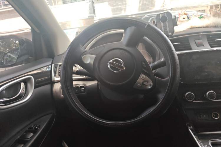 Used Nissan Sylphy 2022 Classic 1.6XL CVT Luxury Edition Steering Wheel